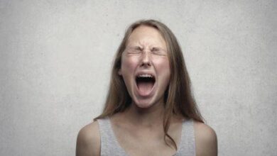 أفضل 10 نصائح للتخلص من العصبية والغضب | وكيفية التعامل مع العصبي